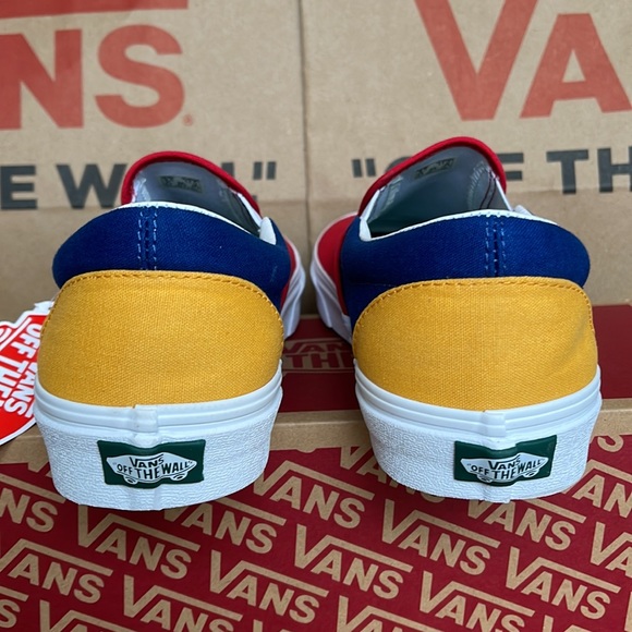Vans Classic Slip On Vans Yacht Club Red /Blue sneakers men’s - Picture 14 of 16
